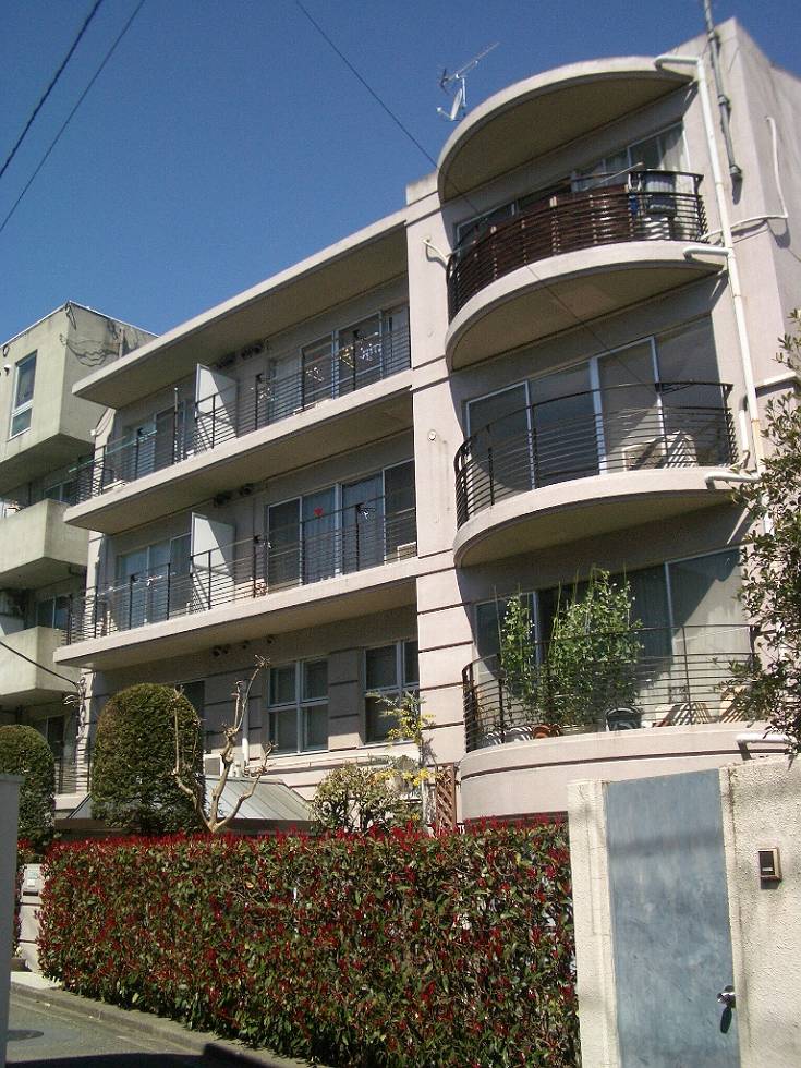 建物外観　日陽たりの良い物件です♪
