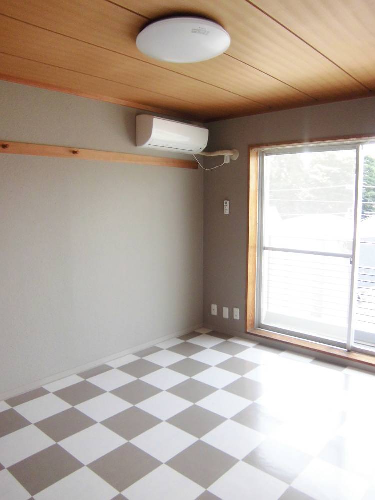 居室・リビング　南向きのお部屋です♪！