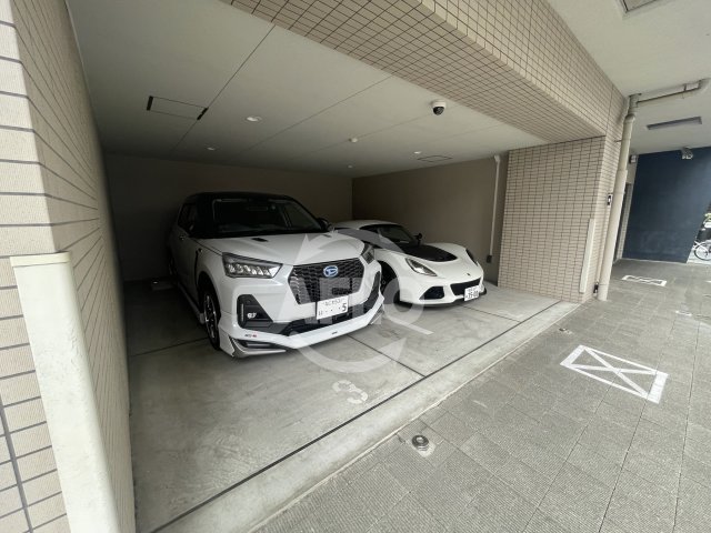 駐車場　レジュールアッシュ大阪城ノルド　駐車場