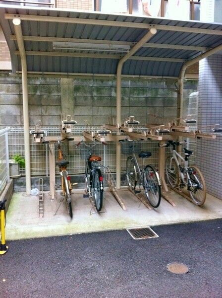 駐車場　駐輪場