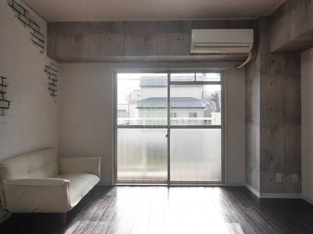 居室・リビング　マンション神楽坂