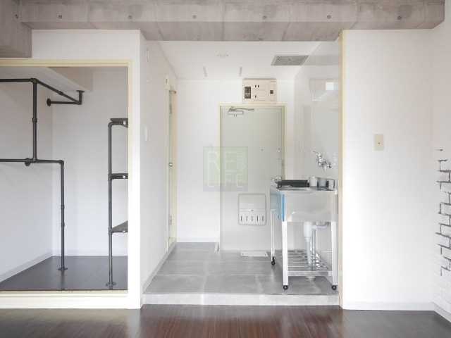 玄関　マンション神楽坂