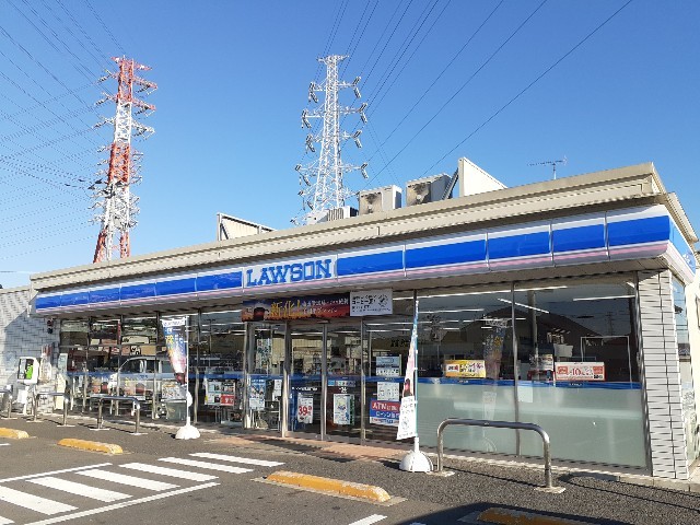 コンビニ　ローソン小山城北三丁目店（コンビニ）まで500m