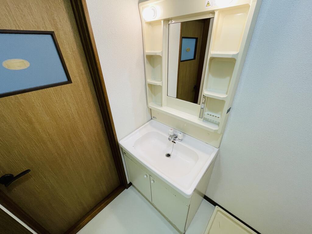 洗面設備　同施工モデル写真