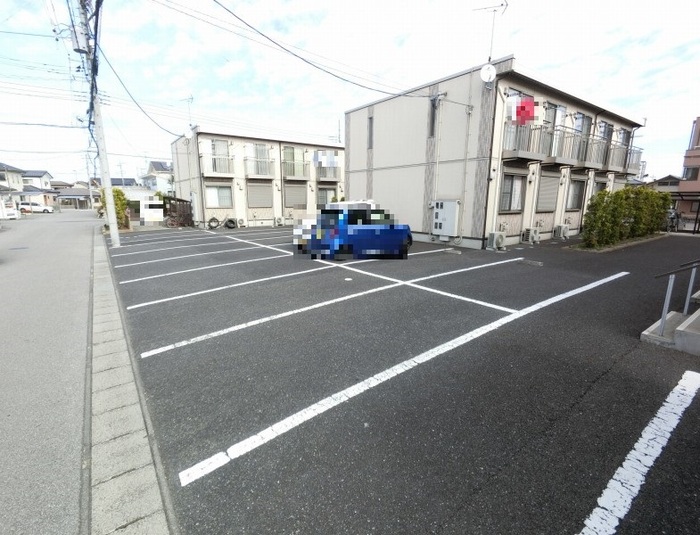 駐車場　駐車場