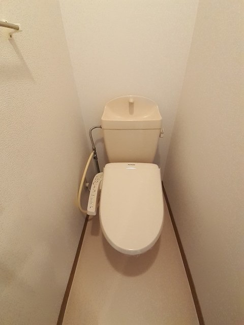 トイレ　図面と現状に相違がある場合には現状を優先