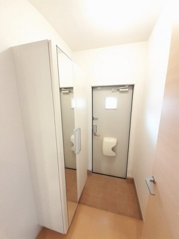 玄関　明るい玄関です