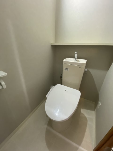シャルマンコーポ伊丹 2号棟のトイレ写真