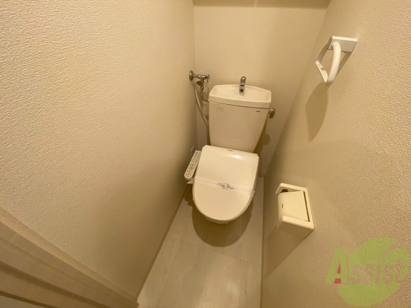 トイレ　トイレです。ウォシュレット付を探している方、おすすめです。