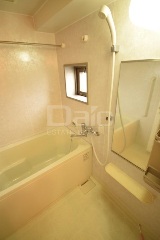 バス・シャワールーム　※写真は同タイプ別部屋です