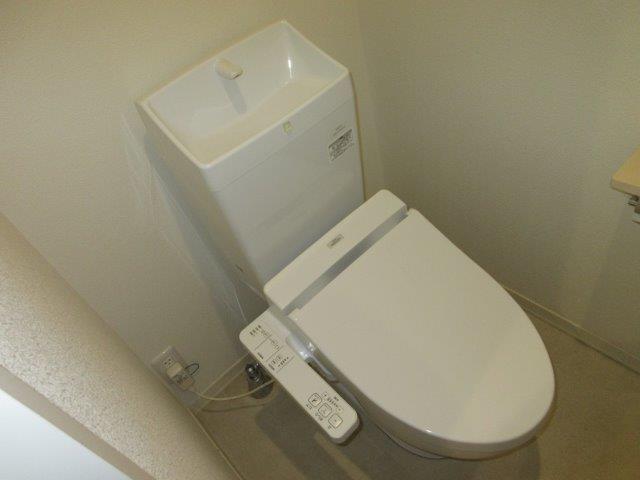 トイレ　ウォシュレット