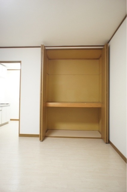 収納　図面と現状に相違がある場合には現状を優先