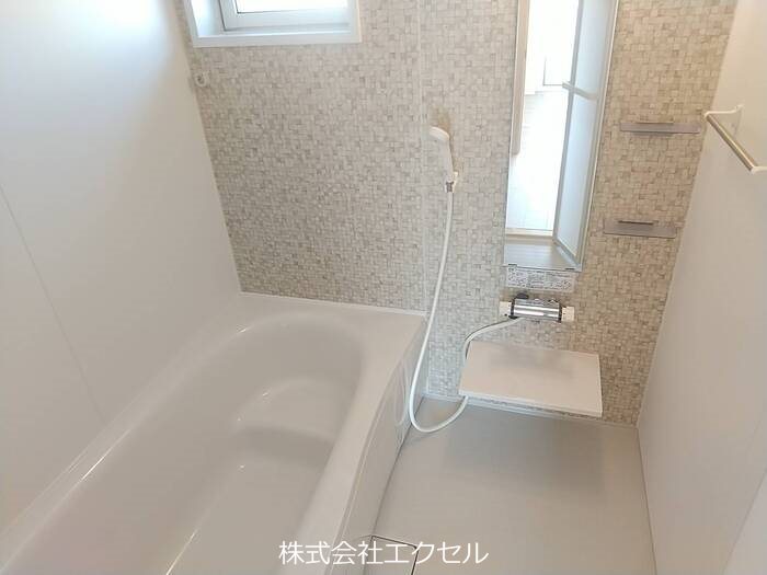 バス・シャワールーム　一坪風呂です。