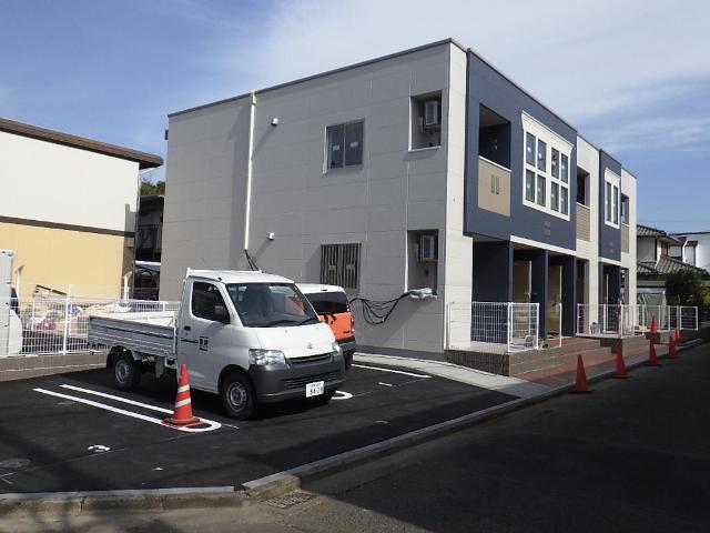 建物外観　外観写真（昼）