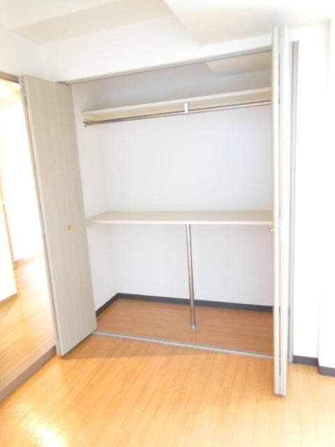 収納　☆各居室収納たっぷり☆