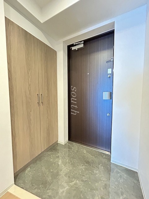 VITA荒本の玄関写真
