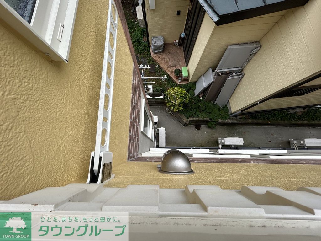 バルコニー　駐車場