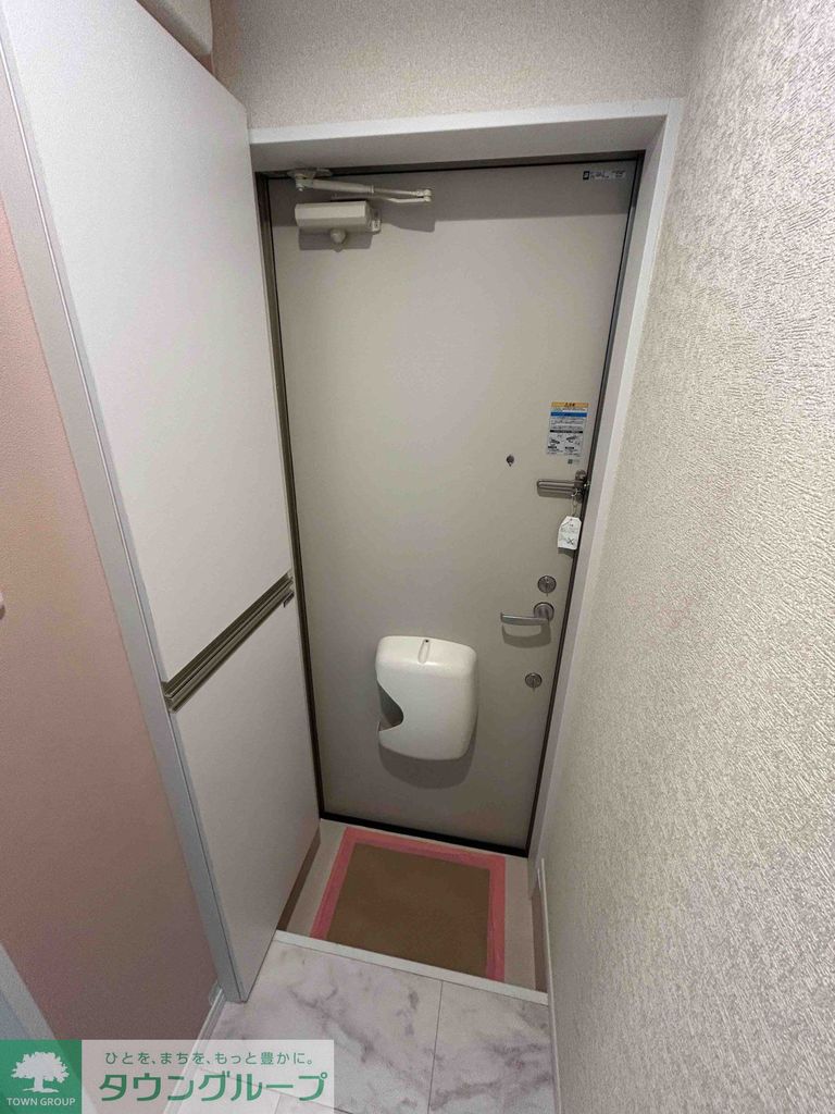 玄関　設備