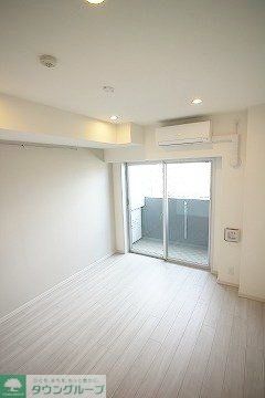 居室・リビング　※別部屋参考写真※