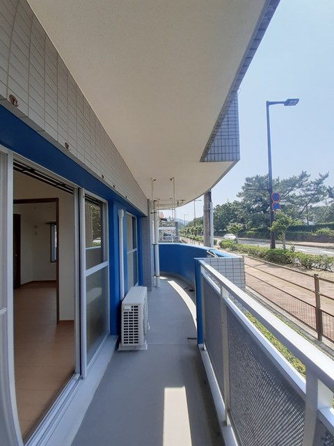 ＪＲ紀勢本線 紀三井寺駅 徒歩10分 6階建 築25年の内装写真
