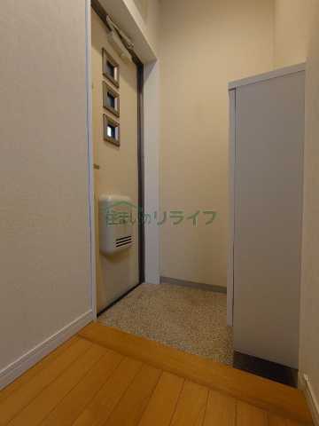 玄関　別部屋引用