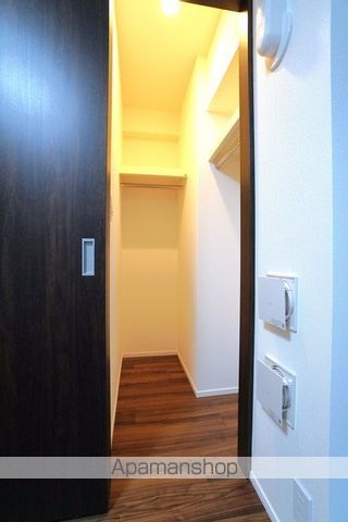 都営浅草線 宝町駅 徒歩3分 12階建 築3年の内装写真