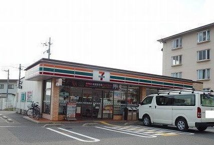コンビニ　セブンイレブン明石明姫藤江店（コンビニ）まで650m