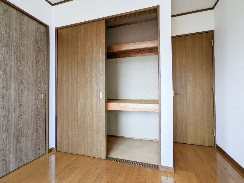 収納　図面と現状に相違がある場合には現状を優先