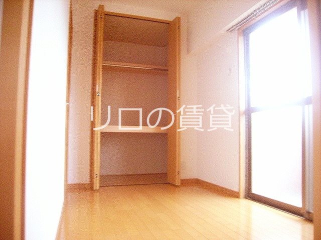 収納　別号室