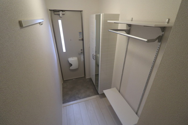 メゾン泉東町の玄関写真