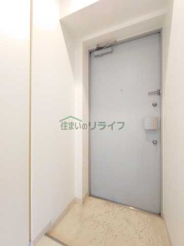 玄関　エルミタージュ東高円寺