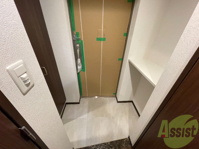 スプランディッド新大阪5の玄関写真