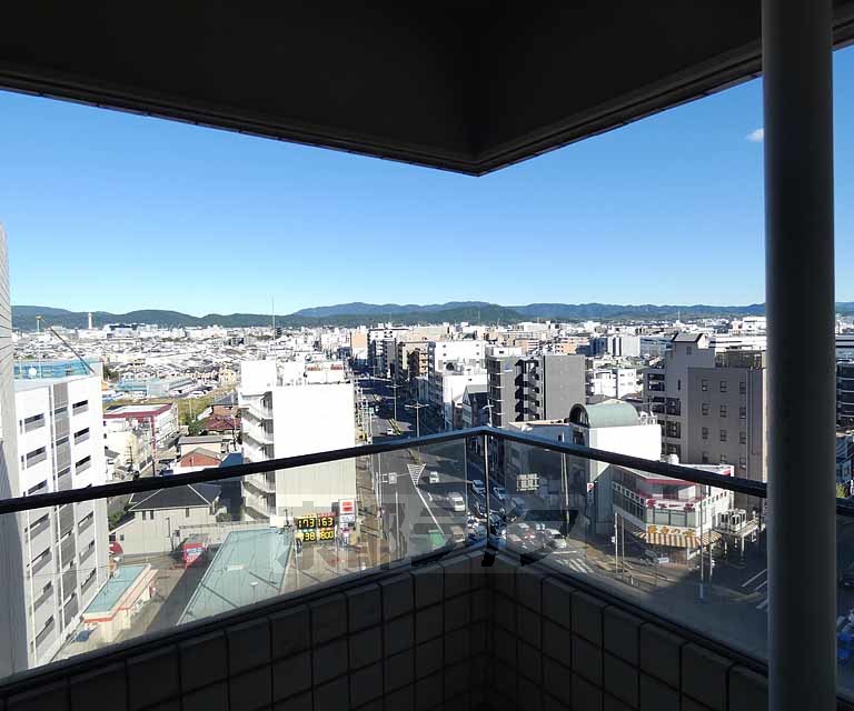 眺望　・１００４号室からの眺望です