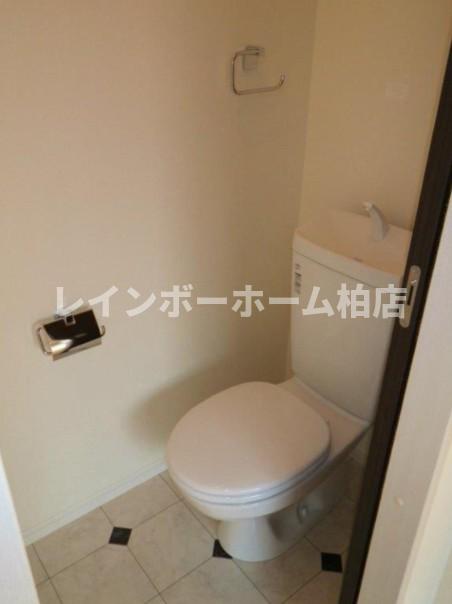 トイレ　コンパクトで使いやすいトイレです
