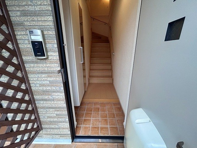 玄関　シンプルで使いやすい玄関です