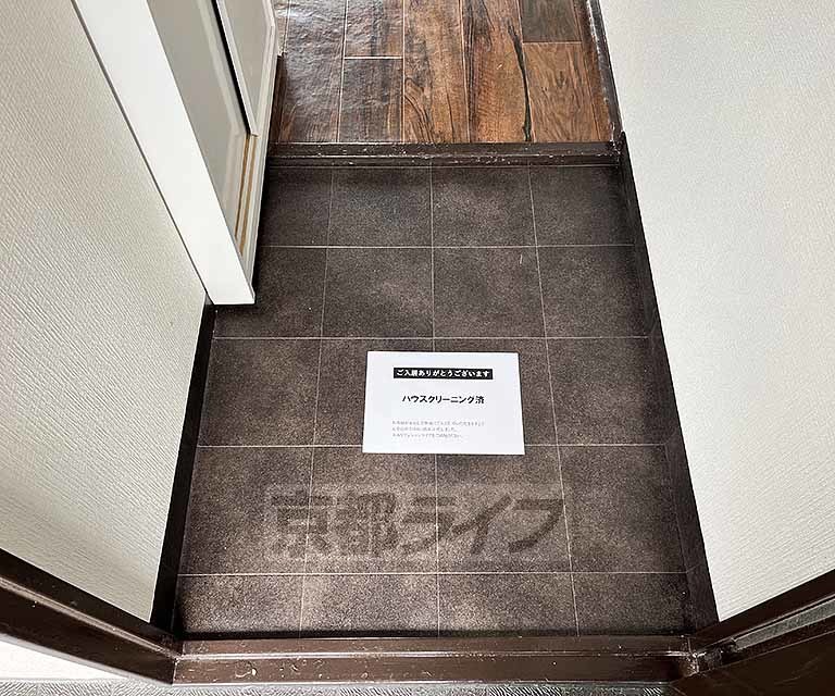玄関　靴収納付きの玄関