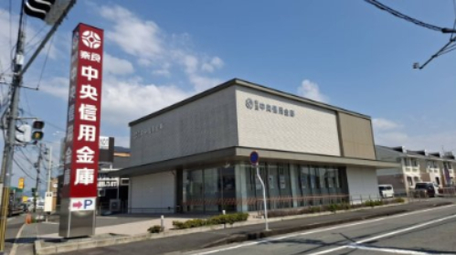 銀行　奈良中央信用金庫ますが支店（銀行）まで111m