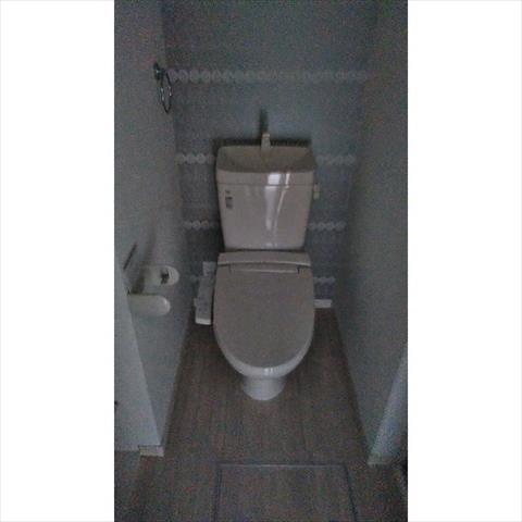 新子安レジデンスのトイレ写真