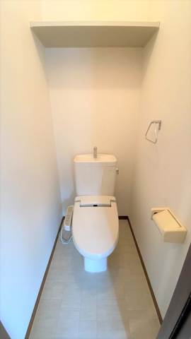 メゾンラクロセットBのトイレ写真