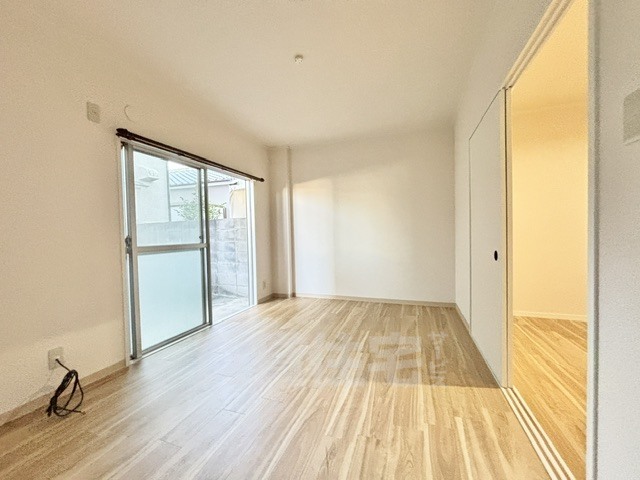 司マンションの居間写真