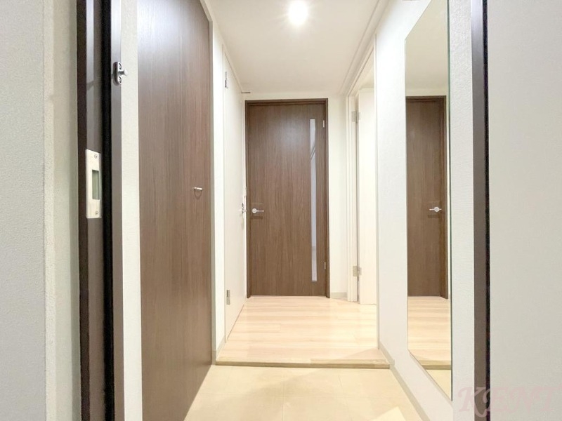 カーサフォレスト西町の玄関写真