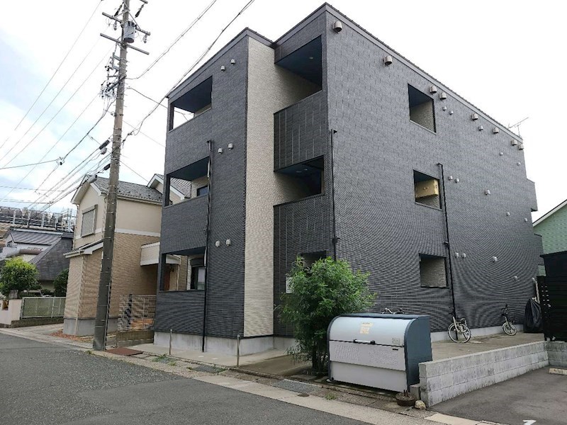 建物外観　外観　デザイナーズ　光インターネット無料