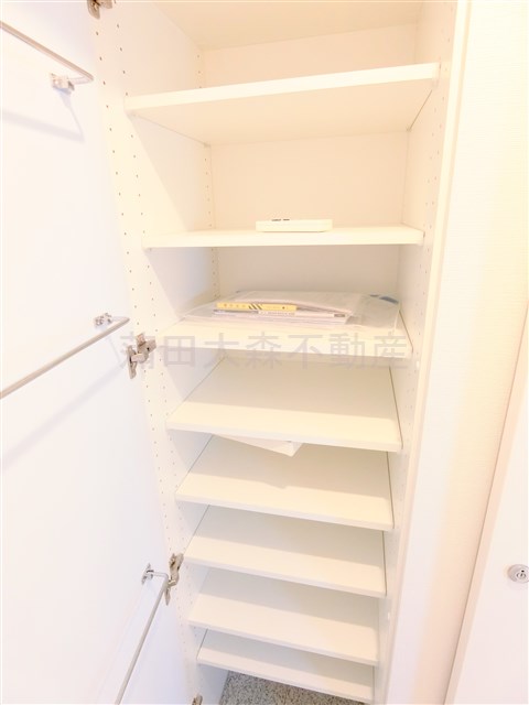 収納　シューズボックス