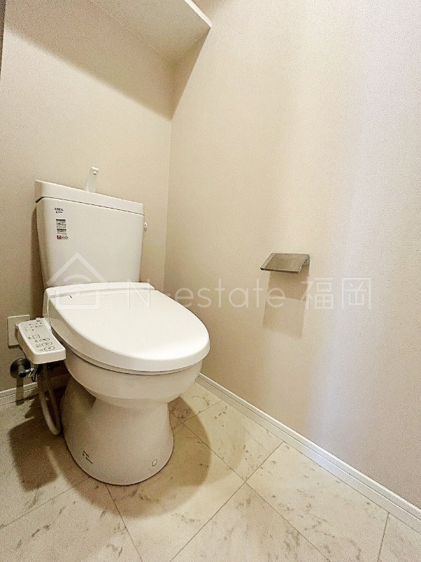 地下鉄空港線 室見駅 徒歩4分 9階建 築9年のトイレ写真