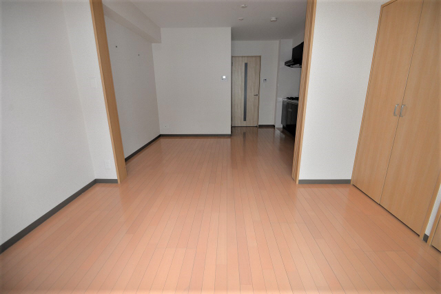 居室・リビング　写真は同マンションの別のお部屋のものです