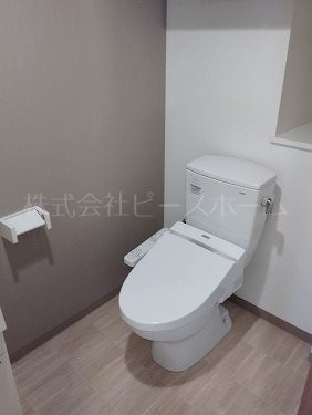 トイレ　※別号室参考写真