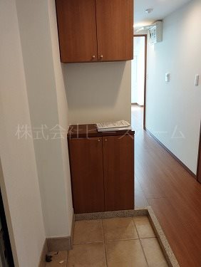 玄関　※別号室参考写真