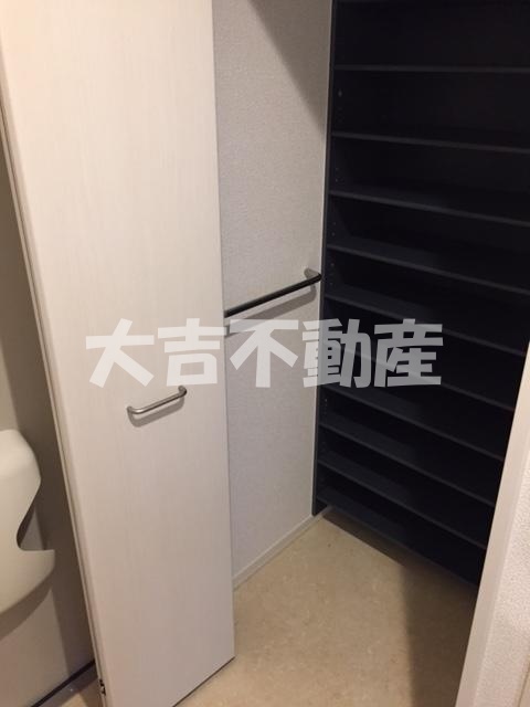ジラソーレの玄関写真