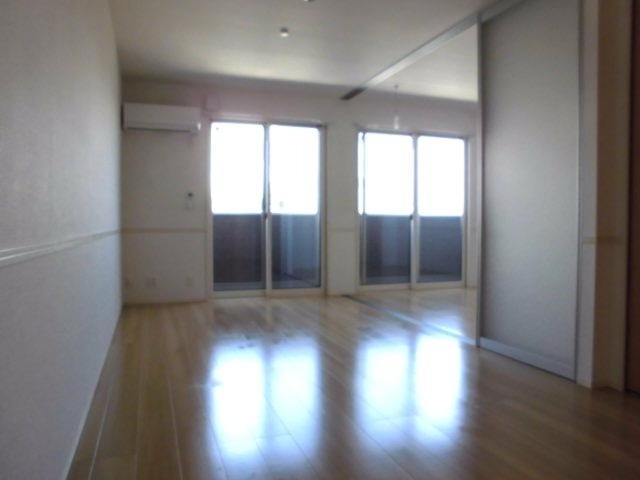 居室・リビング　ＬＤＫ（１３．７帖）