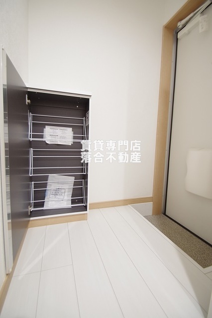 玄関　シューズボックスあり